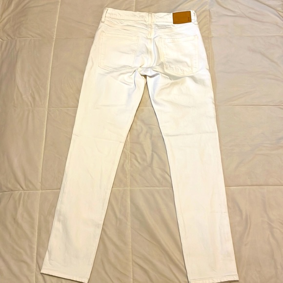 NWOT Slim Cut White/Ivory Denim Pants - Picture 3 of 6